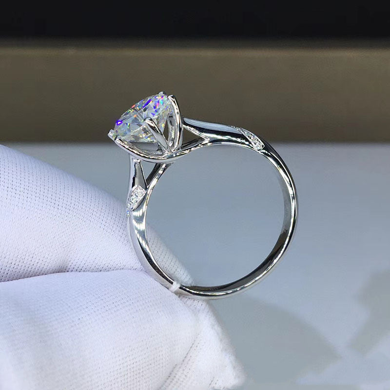 1.5-4 Carat White Moissanite Ring